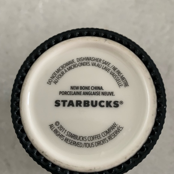 Via Starbucks Travel Mug - Picture 4 of 5